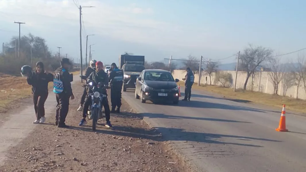 103182-seguridad-vial-detecto-mas-de-900-infractores-este-fin-de-semana