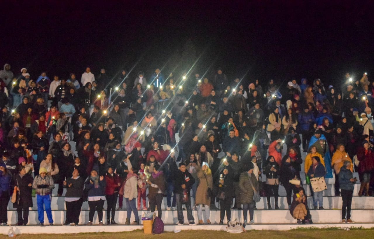 Docentes votación a la noche (5)
