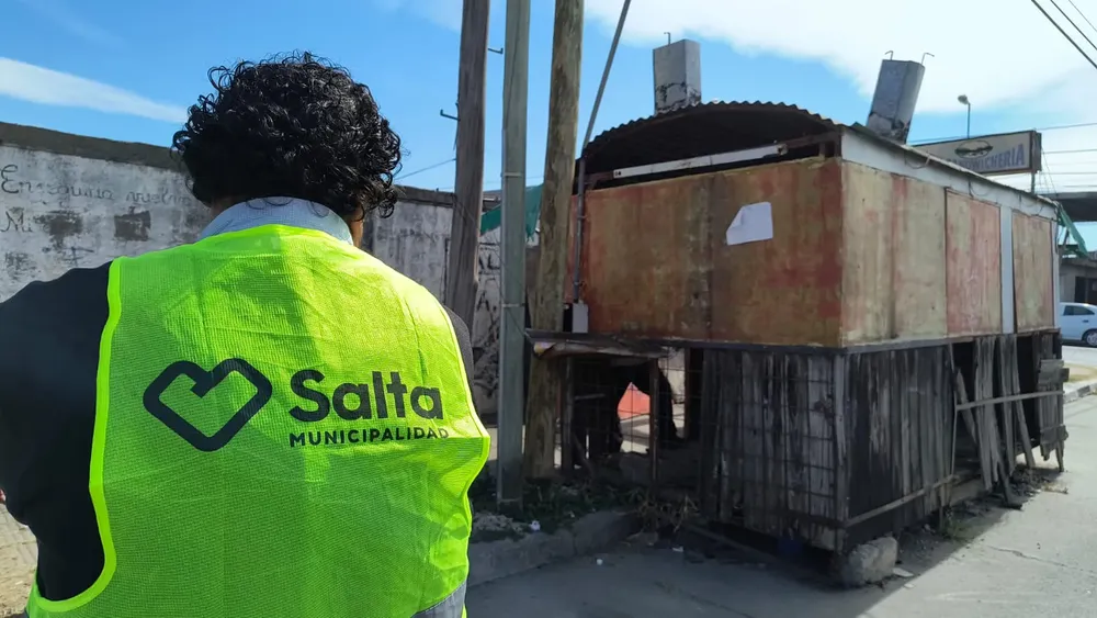 levantamiento-carro-abandonado-2