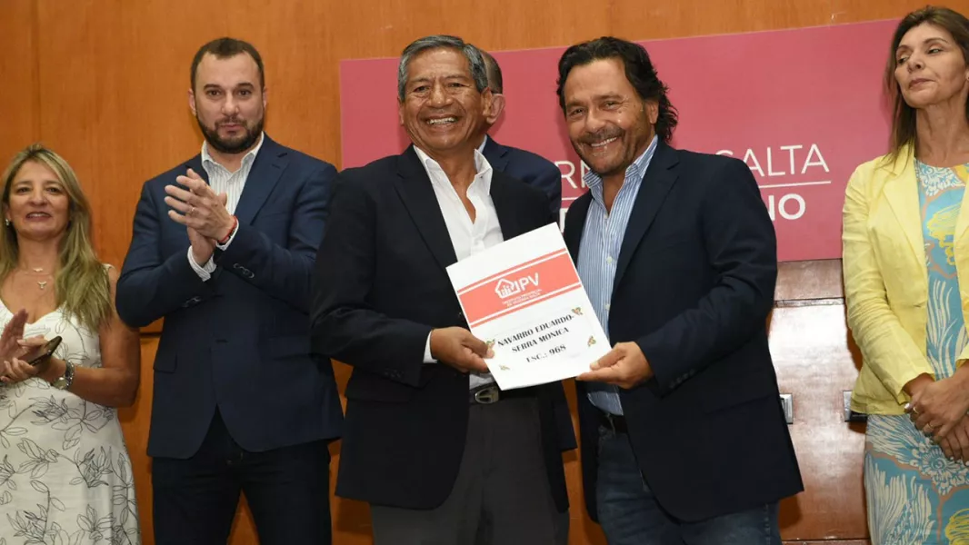 15174-la-gestion-saenz-ya-entrego-casi-4000-escrituras-y-4200-casas-este-equipo-sabe-cuales-son-las-prioridades