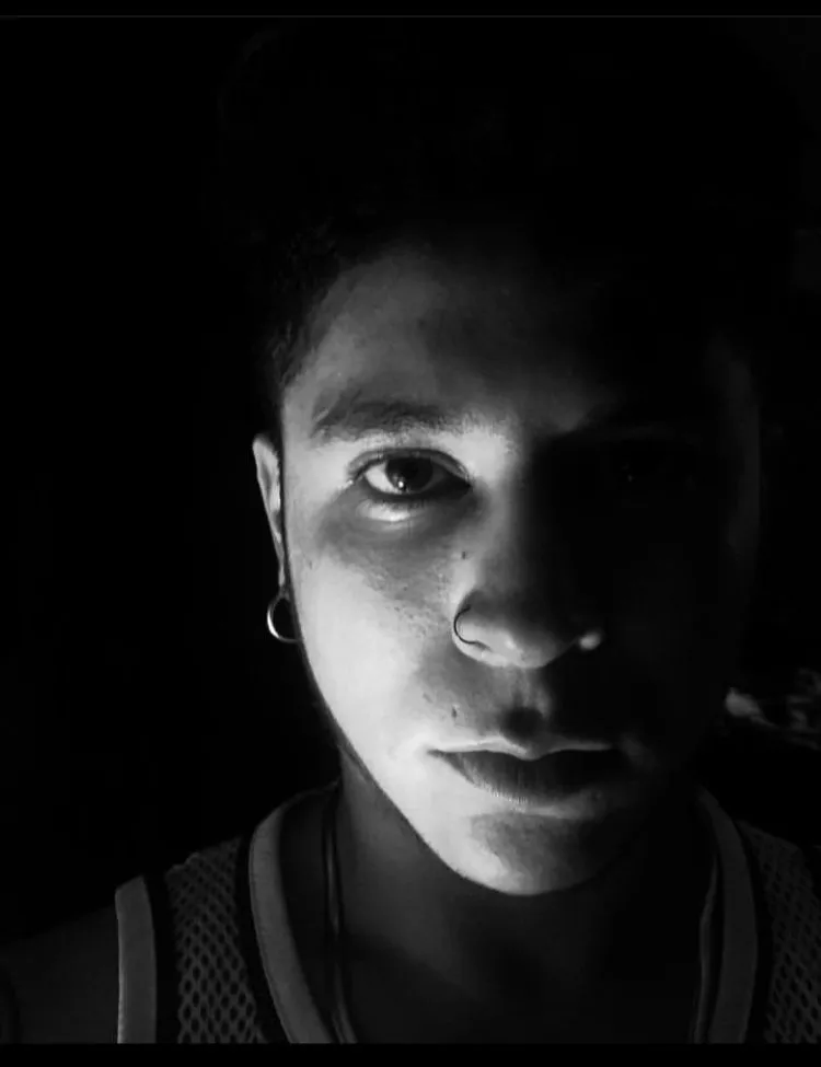 WhatsApp Image 2025-12-14 at 21.37.23 (2)