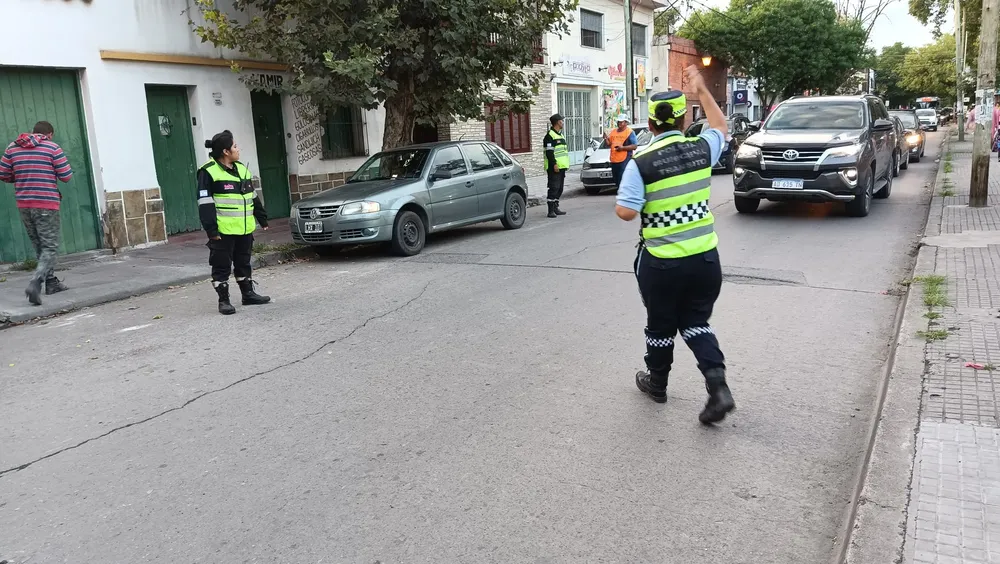 seguridad-vial-escuelas-1-2048x1155