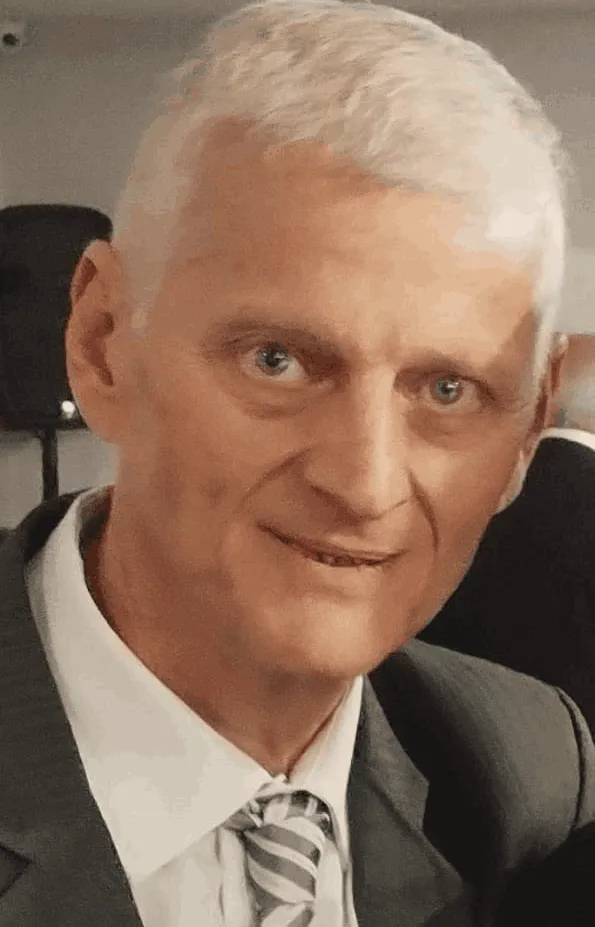 Abdo Omar Esper- ex senador