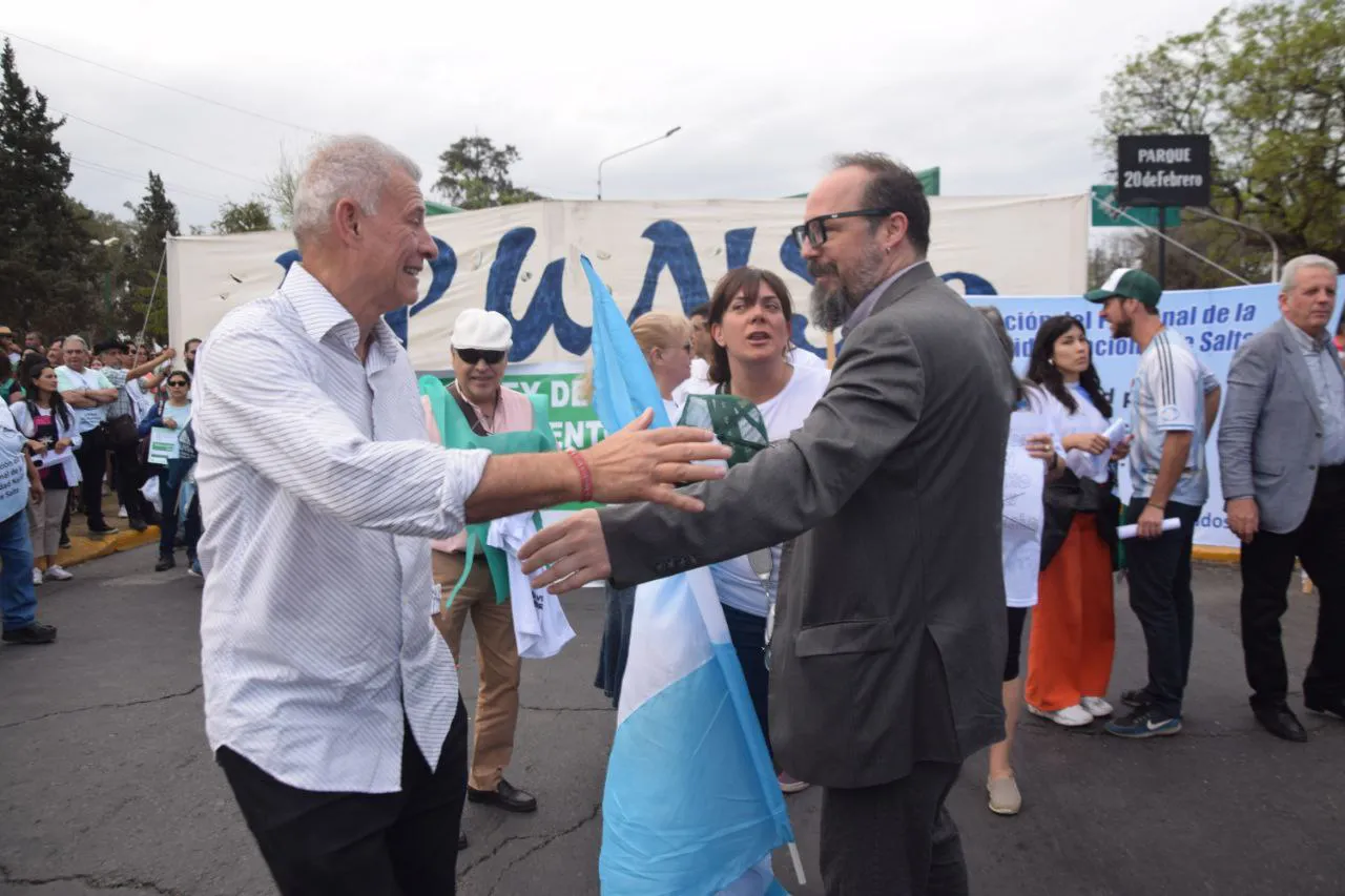 Marcha por la universidad en Salta - Oct 2 (3)