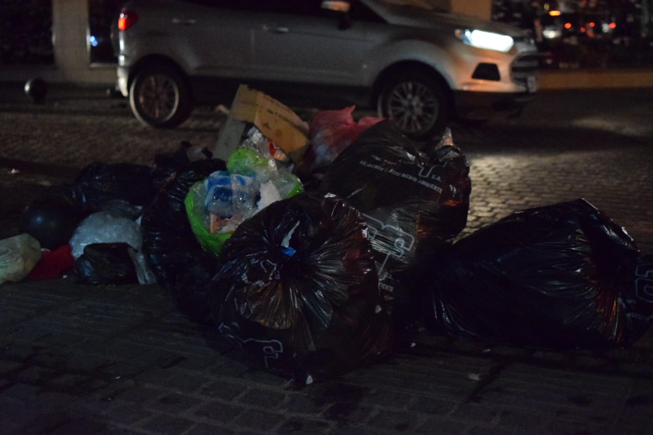 Calles desiertas por el paro en Salta (4)