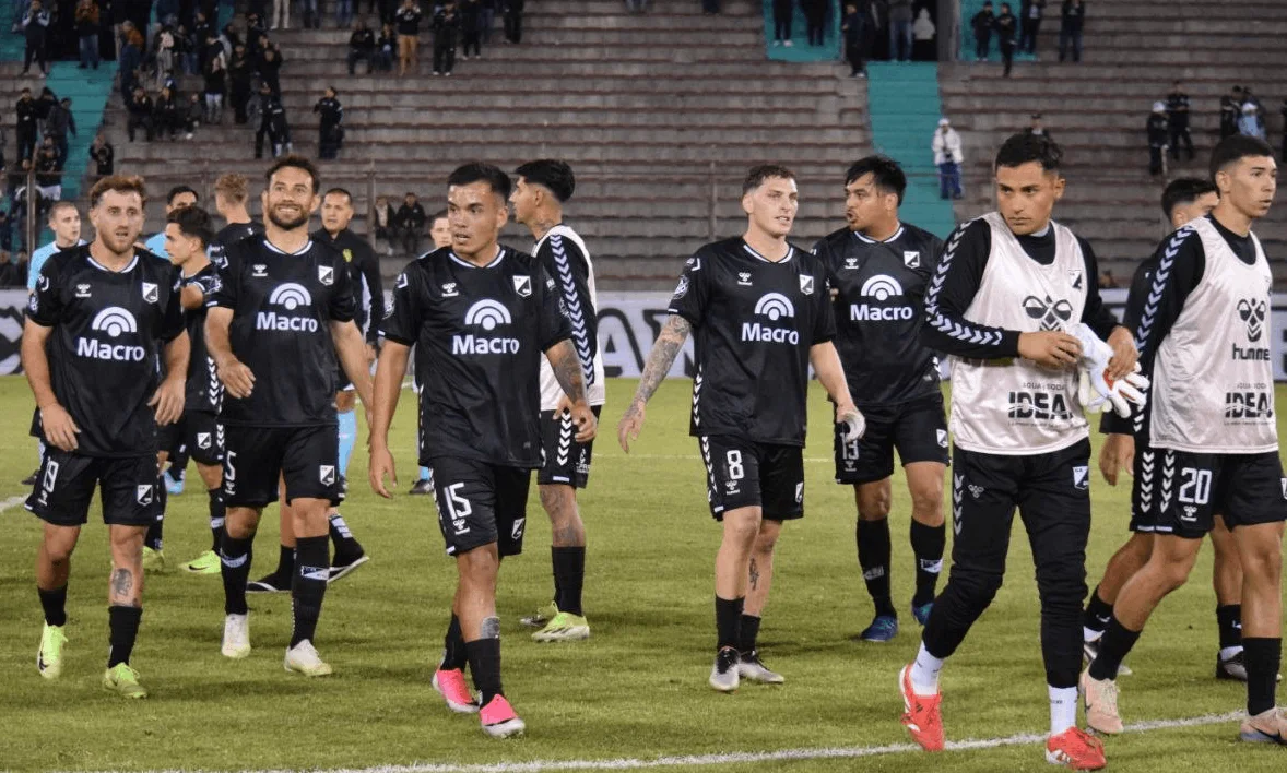 Central Norte final del partido con Morón