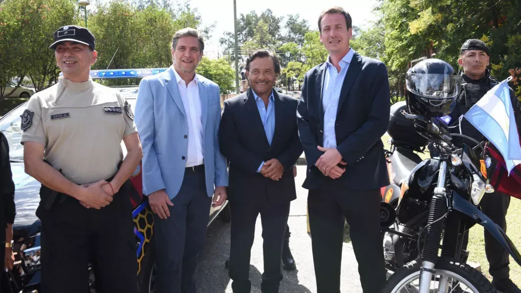 móviles policiales saenz