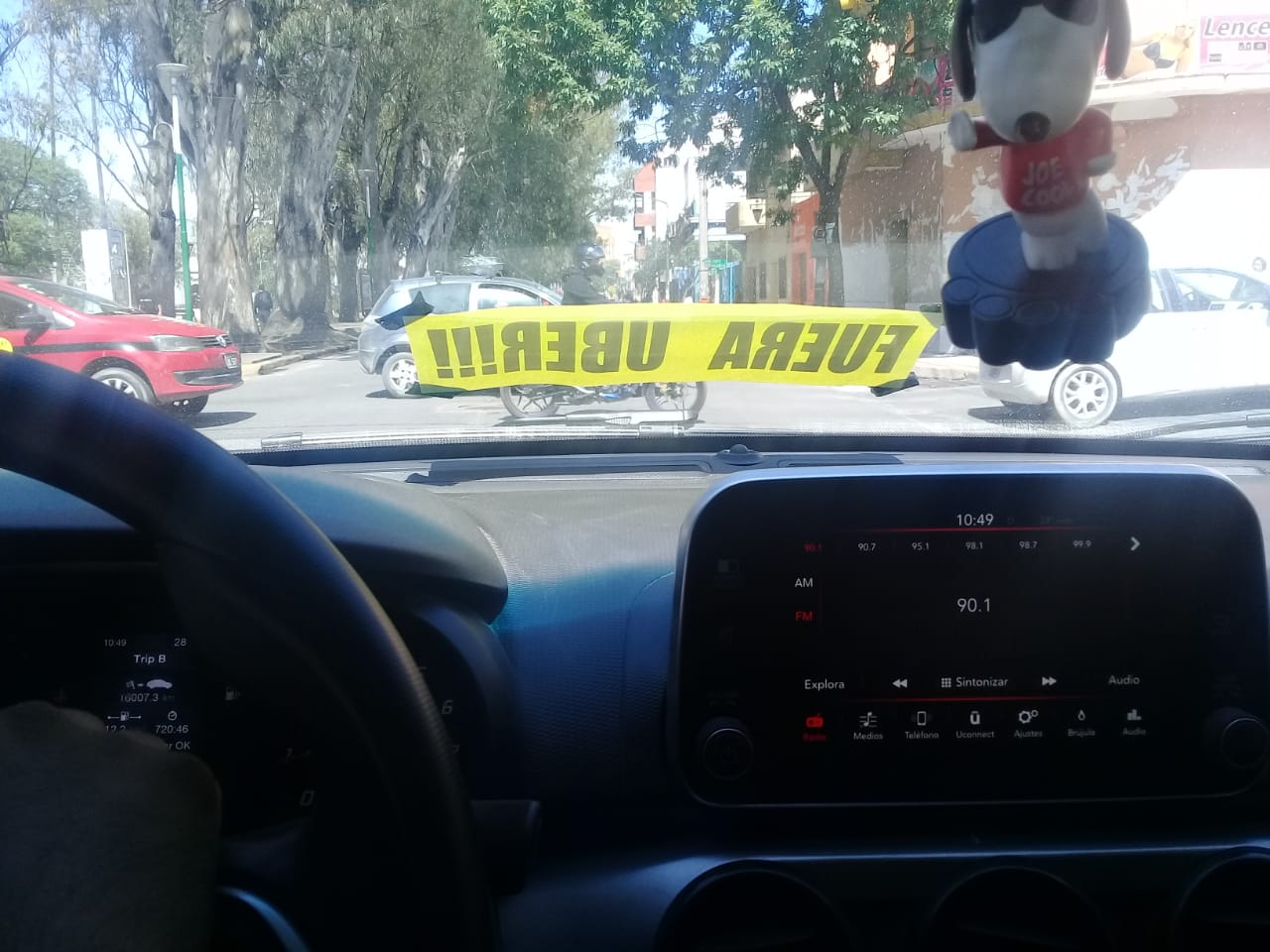 Taxistas y remiseros contra Uber (1)