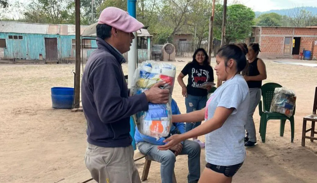 13926-inician-los-operativos-de-entrega-de-modulos-alimentarios-en-comunidades-de-oran-y-pichanal