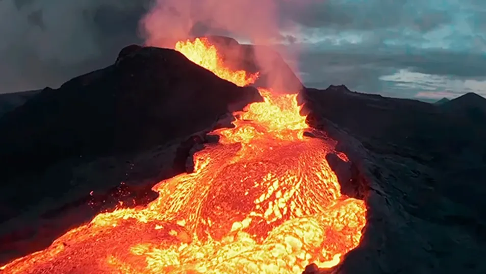 Finlandia volcán en erupción
