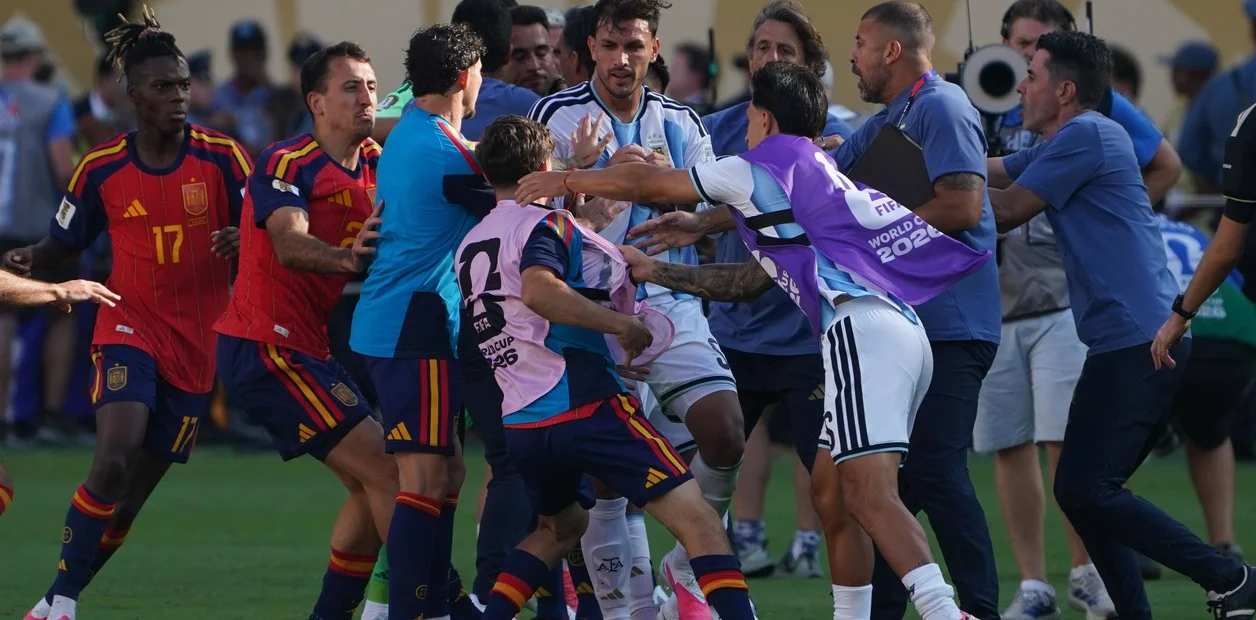 paredes final mundial