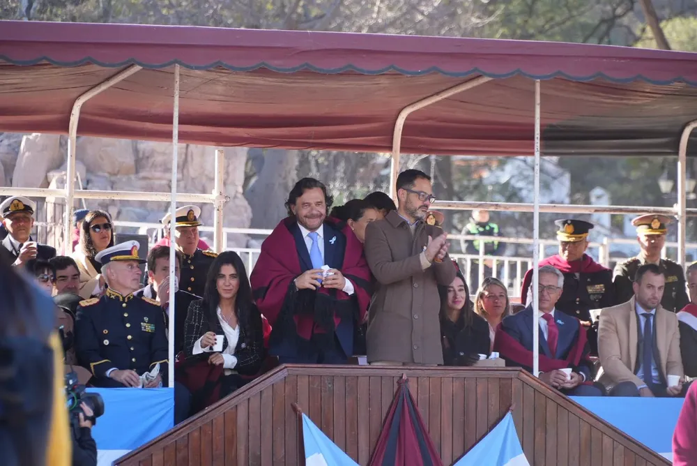 desfile-guemes-1-jpg