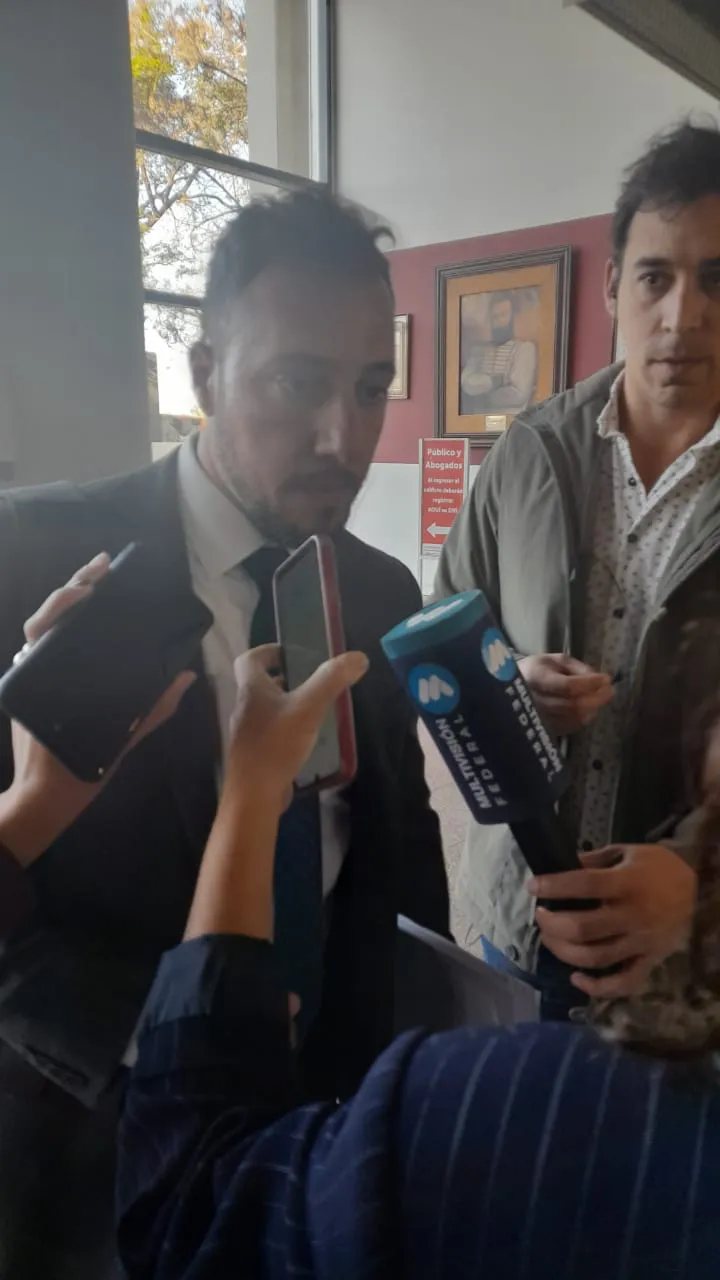 WhatsApp Image 2025-09-24 at 21.15.28 (1)