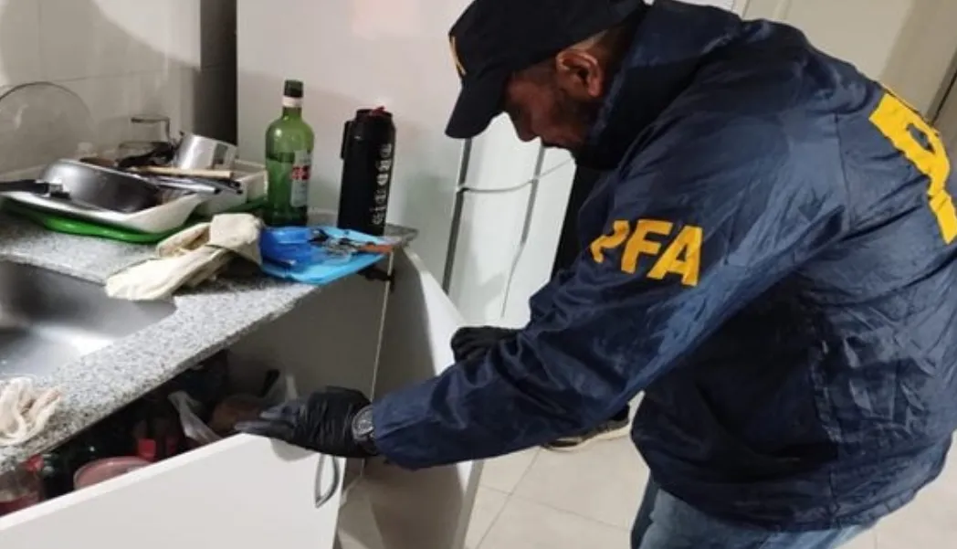 Policía federal involucrado en caso de pornografía infantil