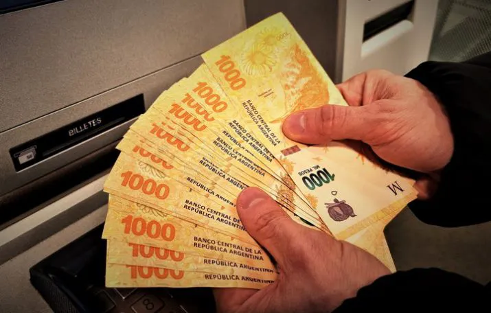 6666e8f9c1931_715_456!