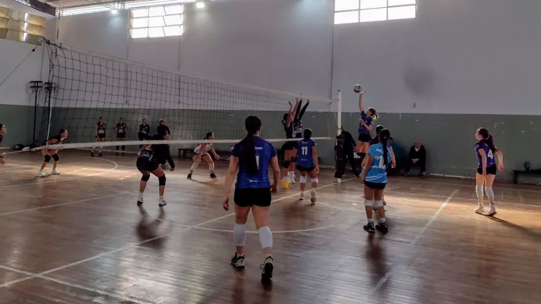 voley juegos evita salta