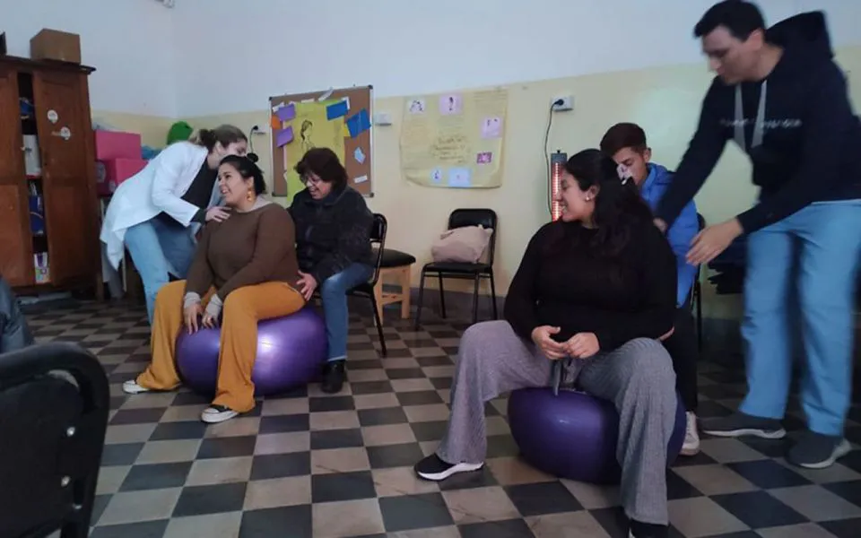 11158-el-hospital-senior-del-milagro-dicta-un-taller-de-preparacion-para-el-parto