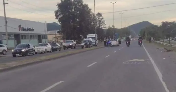 Accidente en avenida Tavella