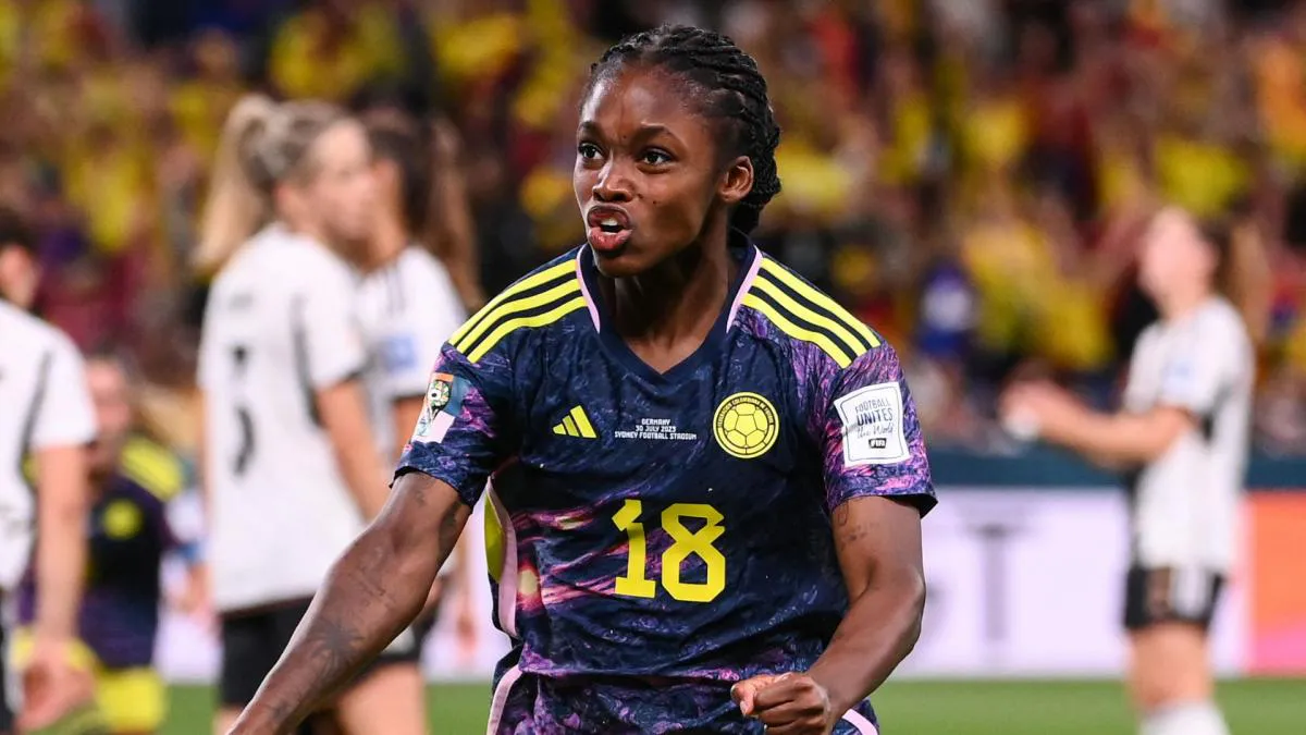 FEMENINO Linda Caicedo festeja su golazo ante Alemania