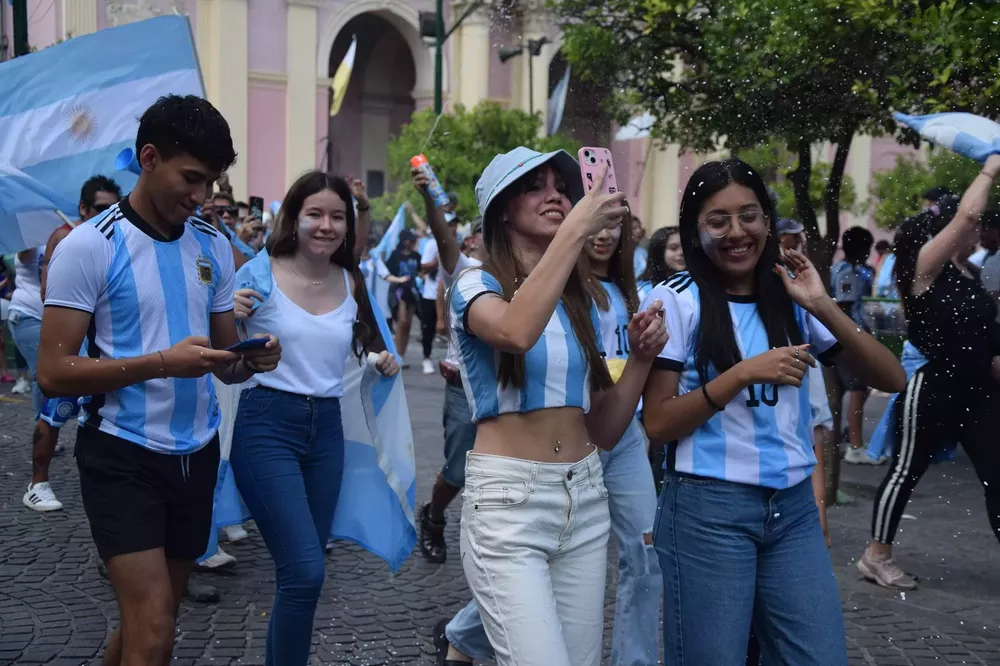 Argentina campeón del Mundo- festejos en Plaza 9 de Julio (30)