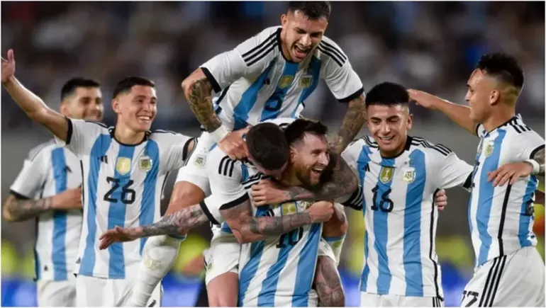 argentina con messi recibe a paraguay