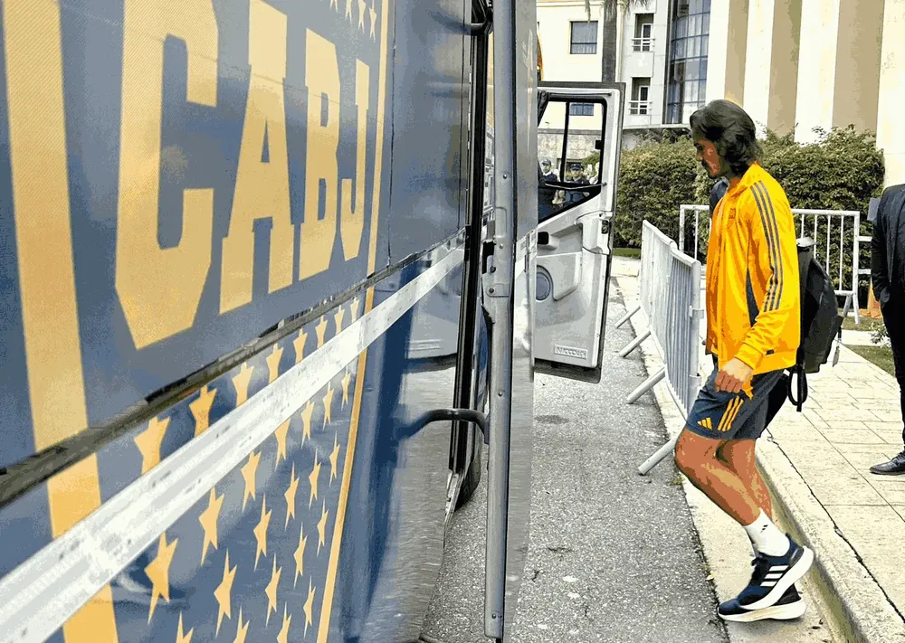 Cavani jugó un partidazo