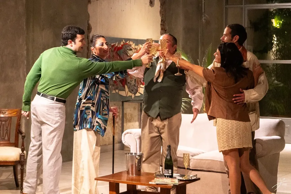 Una Visita Nocturna (2)