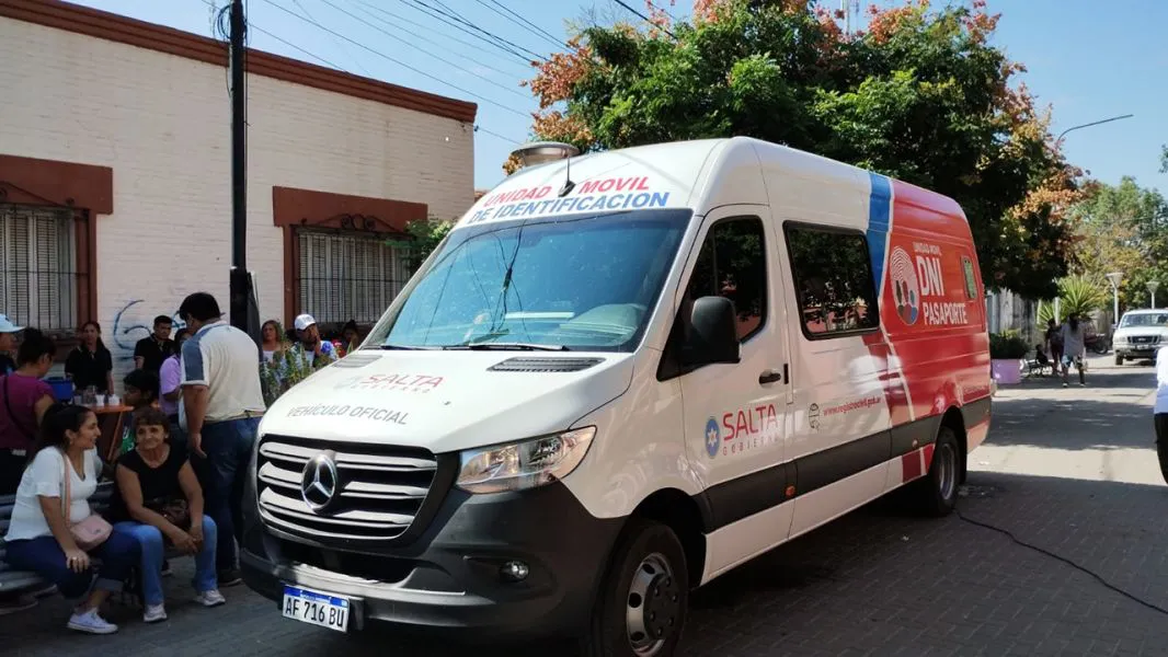 11923-maniana-el-movil-del-registro-civil-se-instalara-en-el-mercado-artesanal