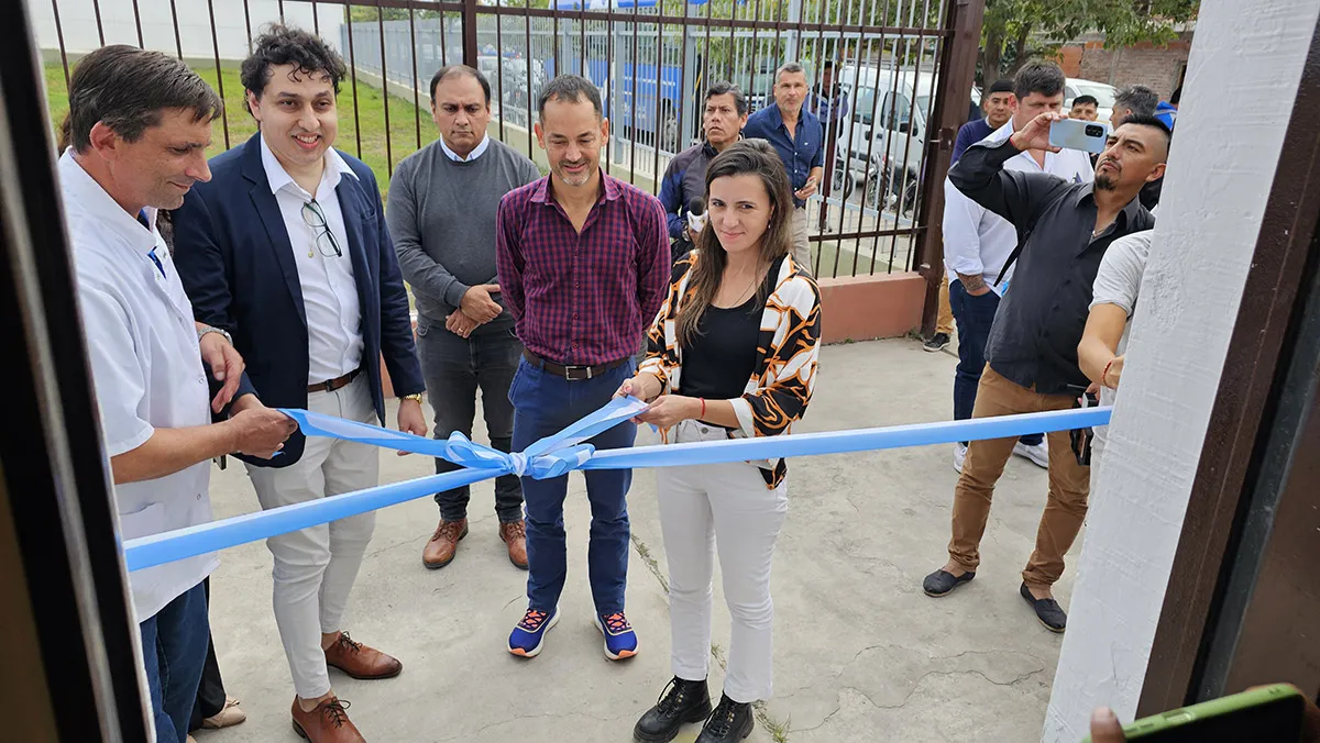 inauguracion-del-punto-fijo-del-servicio-de-vacuna-15