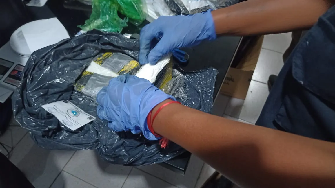 Banda narco Orán - Mendoza - carga de drogas 009