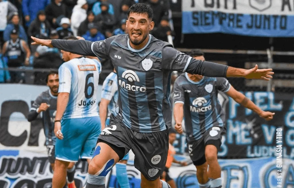 Manuel Guanini festeja su gole del empate (3)