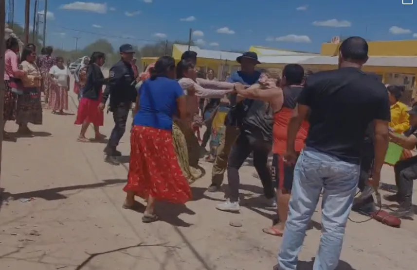 Captura de pantalla 2025-03-05 222125