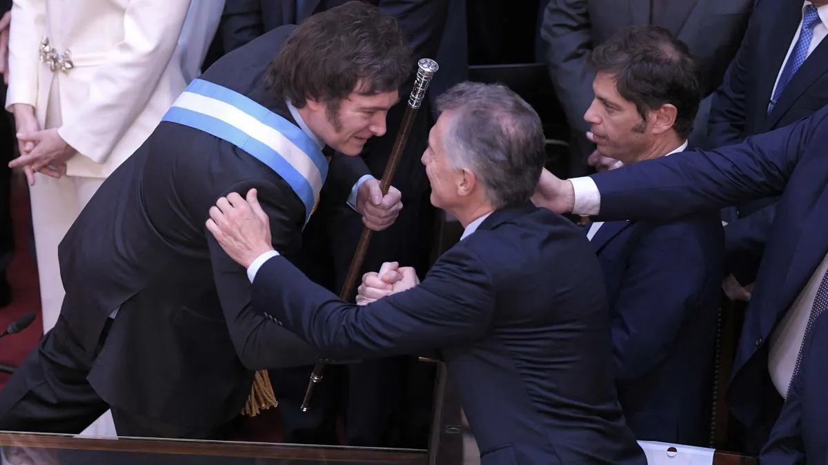 Milei y el abrazo conMacri