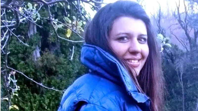 maria_cash.jpg_1756841869