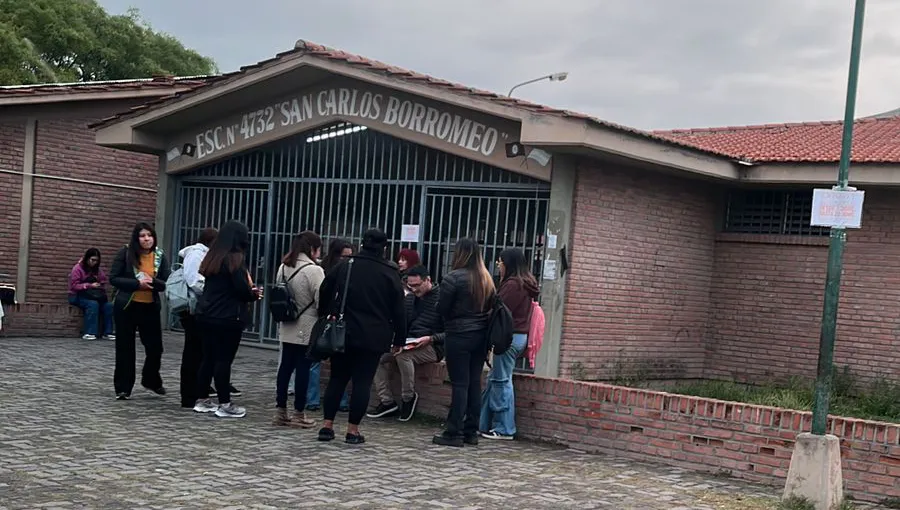 Elecciones Salta- Escuela Boromeo Barrio San Carlos