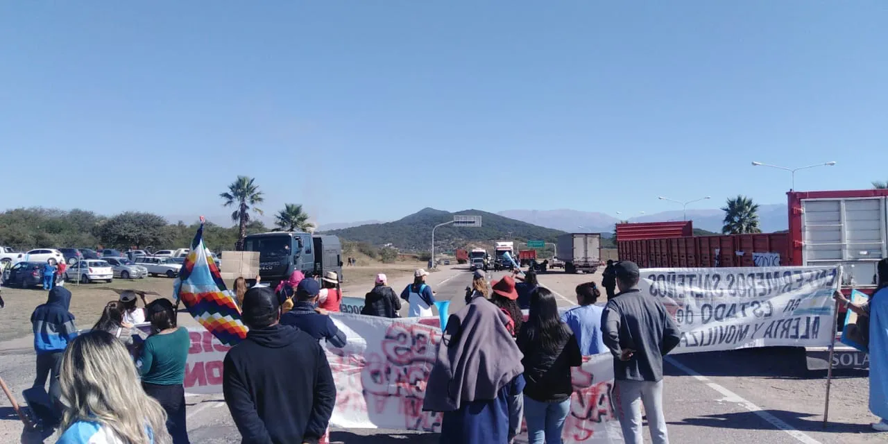 AUNOR cortes intermitentes por docentes y personal de salud