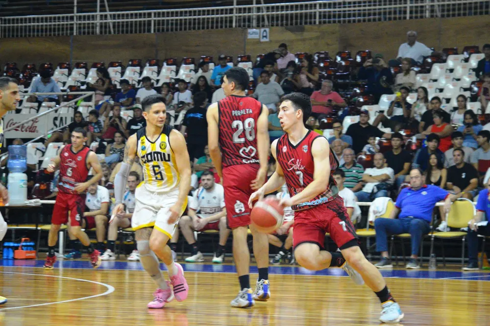 salta básket vs Mercedes