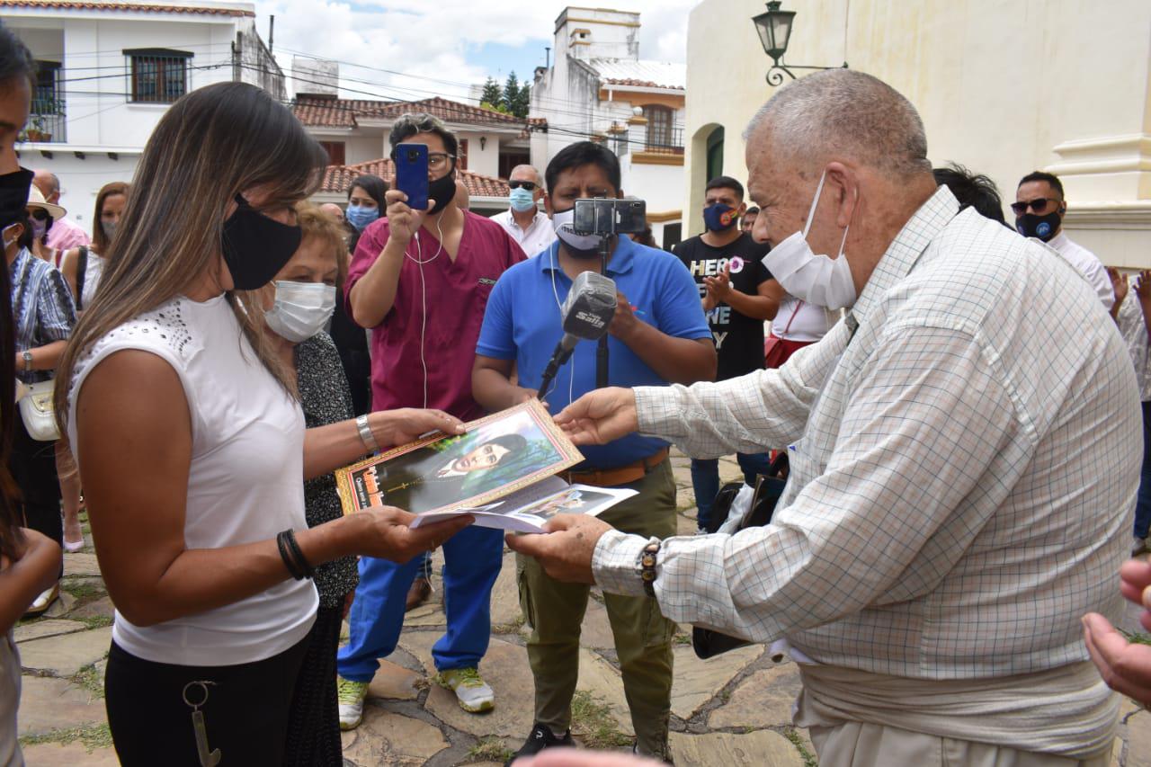 462695d0-bc05-4b65-b60a-df3b5b89935b