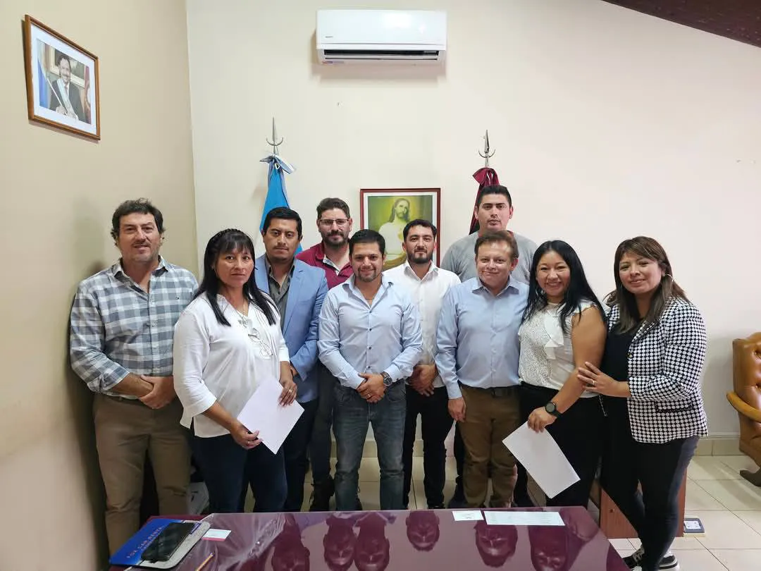 Lino Yonar y su nuevo gabinete (3)