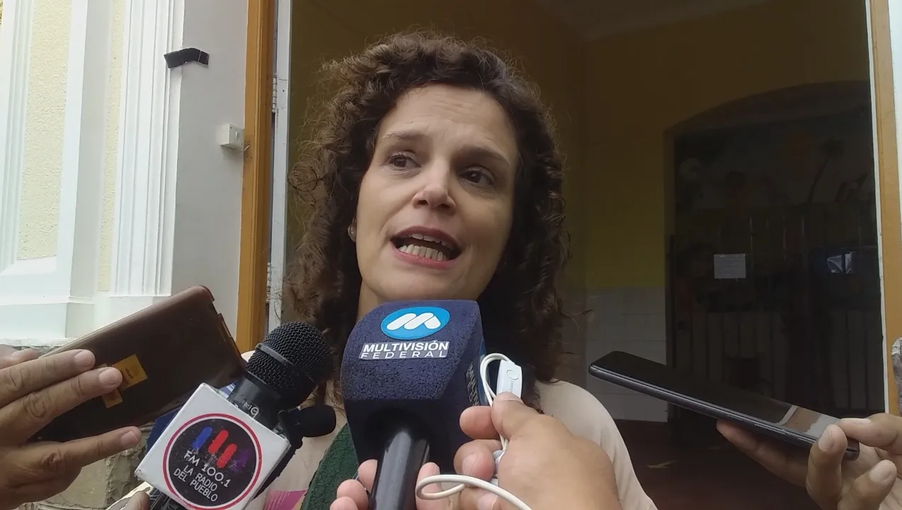 Cristina Fiore-Educación