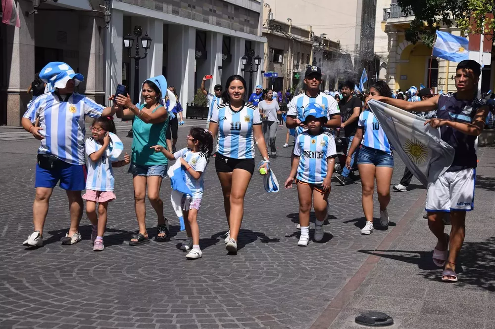 Argentina campeón del Mundo- festejos en Plaza 9 de Julio (10)