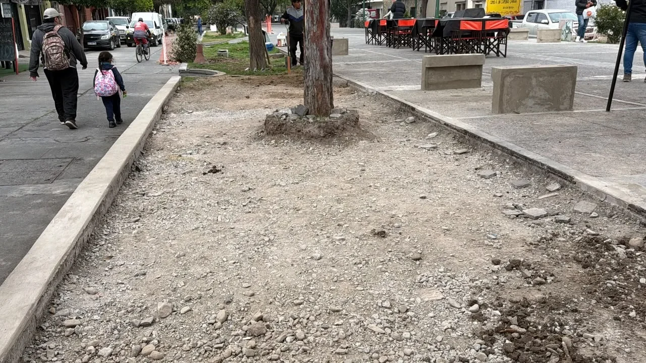 obras paseo de los poetas