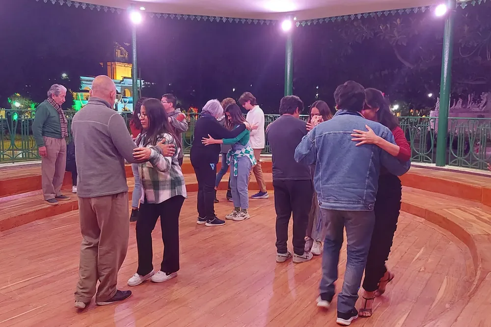 tango-glorieta-9ok-2048x1363