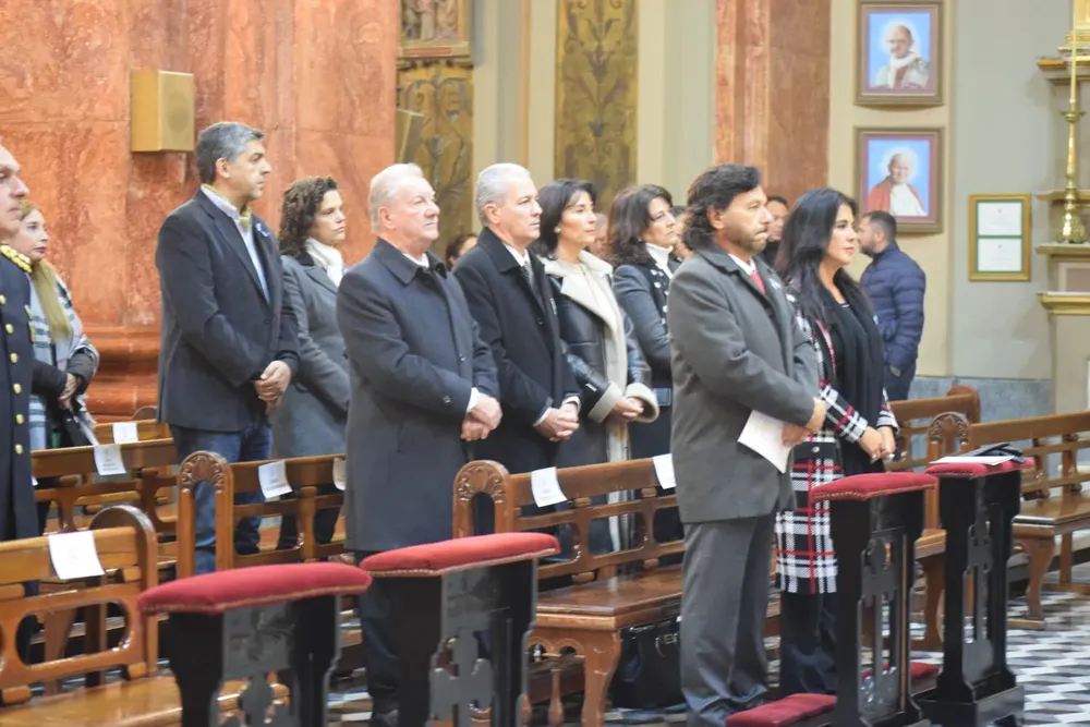 Saenz y sus funcionarios