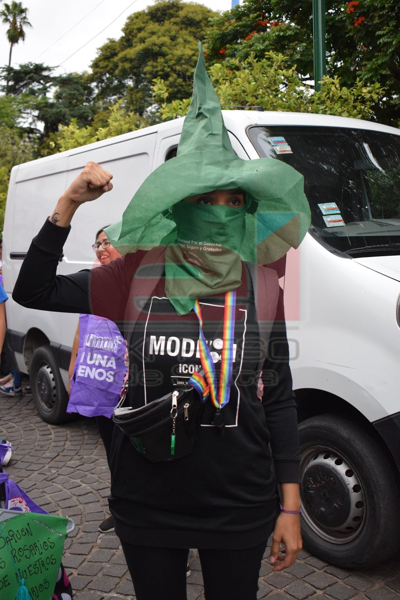 86973457_219816135854835_1661457512332787712_n