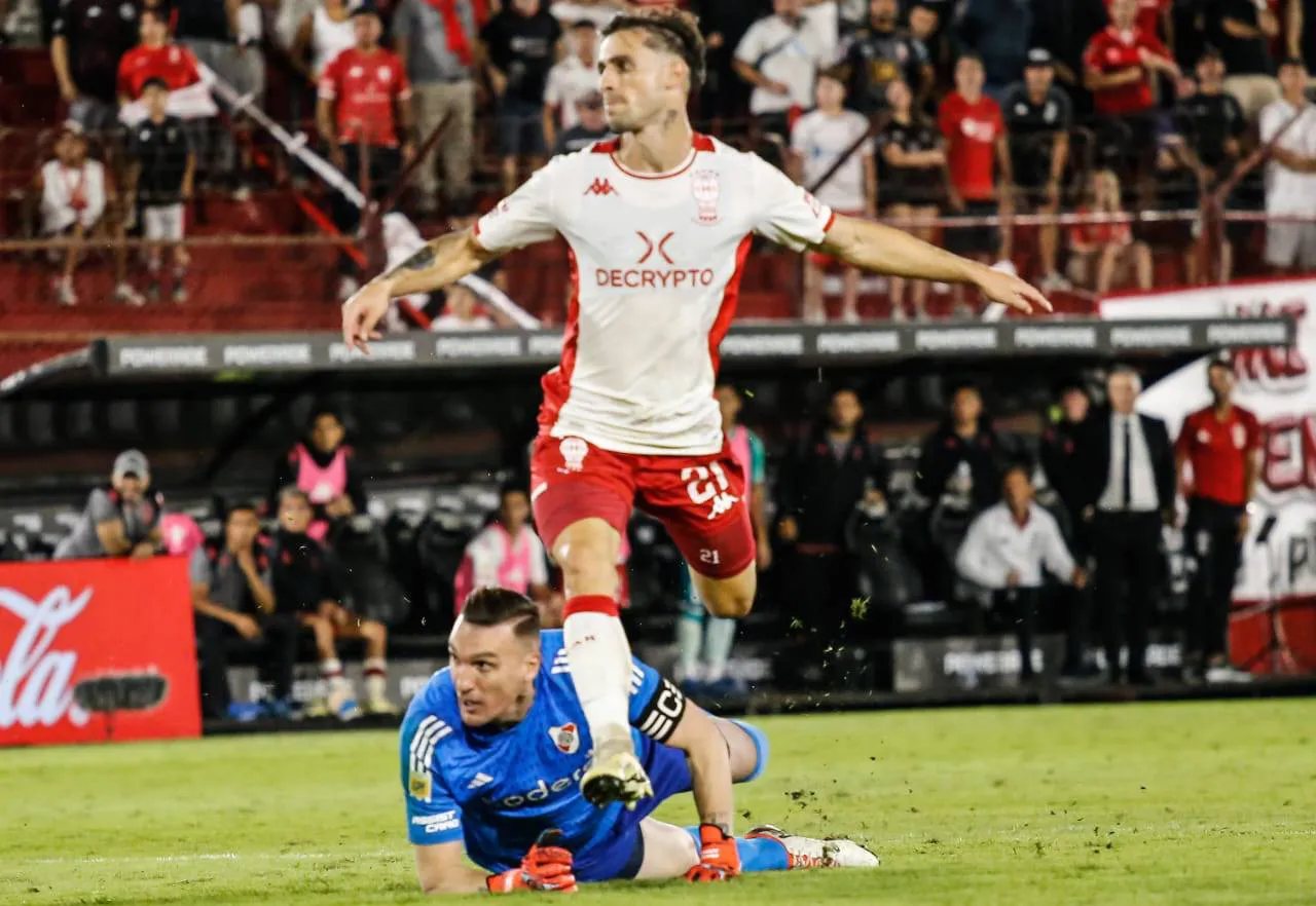 River- el gol de Huracán (1)