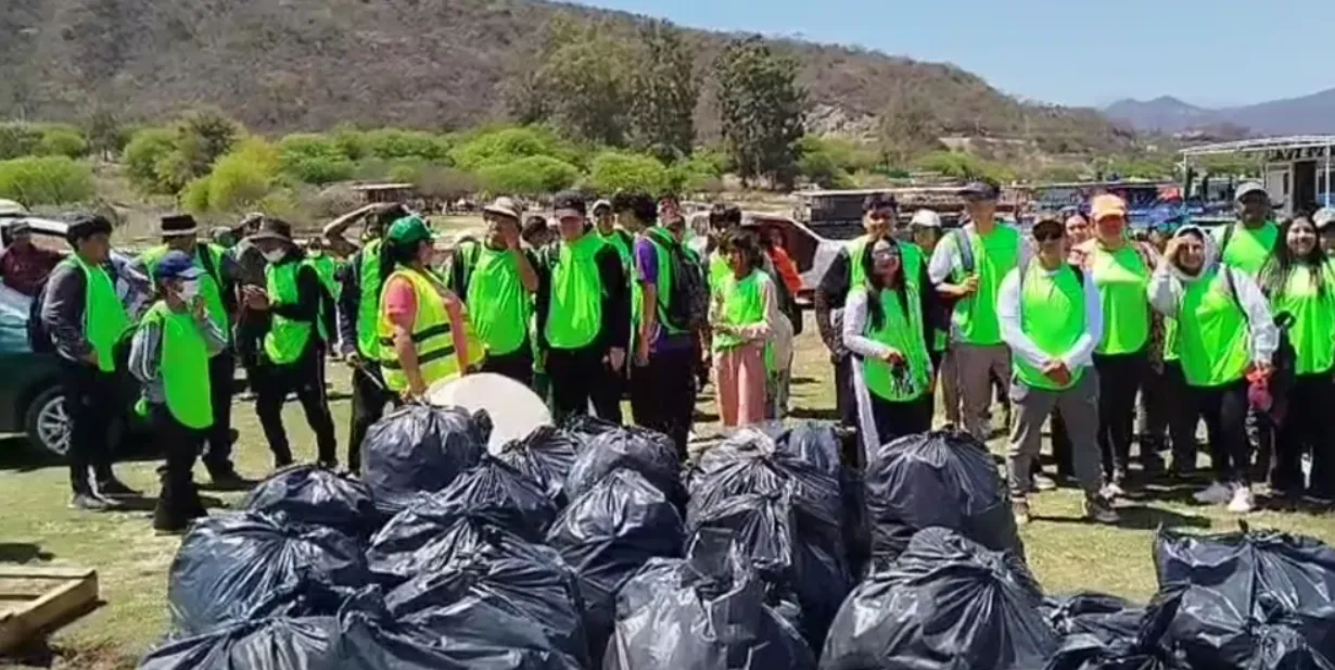 Captura de pantalla 2025-09-27 112526