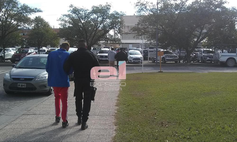 multimedia.grande.a5cb5d2d1af15a6a.494d475f32303230303632345f3131333933353835385f6772616e64652e6a7067