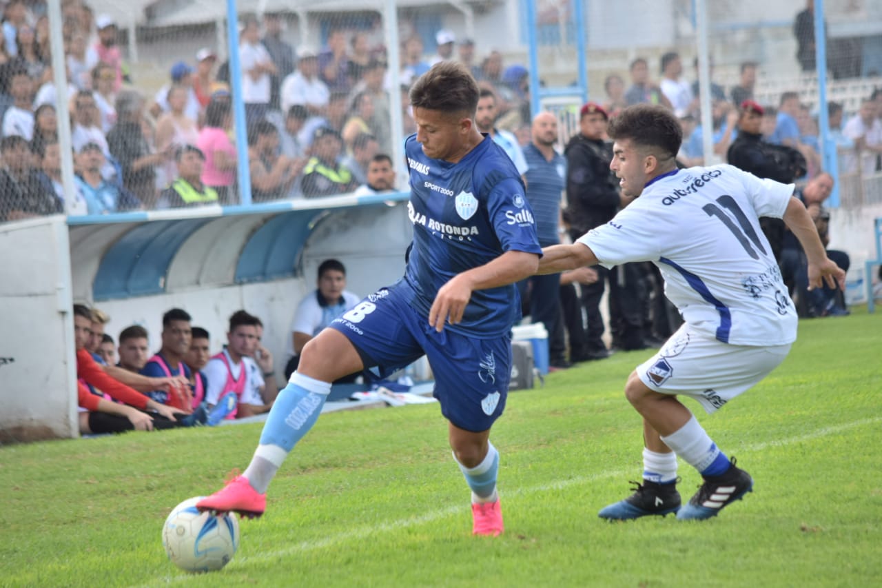 Juventud le gana a Gimnasia -Macorito escapa a la marca de Juan Molinas