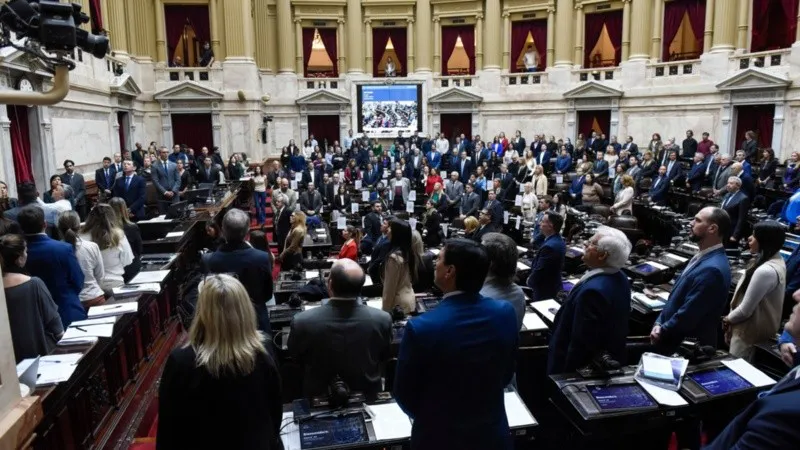 diputados.jpg_1756841869
